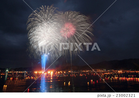 京都 宮津燈籠流し海上花火大会 京都 宮津燈籠流し海上花火大会 23002321