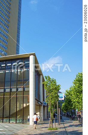 東京メトロ地下鉄・千代田線の赤坂駅(東京都港区) 東京メトロ地下鉄・千代田線の赤坂駅(東京都港区) 23006026