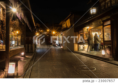 夜の二年坂 夜の二年坂 23007657