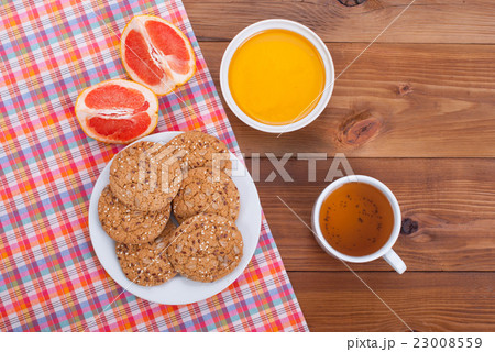 Cup of tea and citrus honey cookies . Cup of tea and citrus honey cookies . 23008559