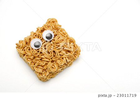 キョロキョロ目玉 インスタントラーメン キョロキョロ目玉 インスタントラーメン 23011719