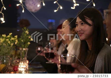 パーティ　ディナー 23015733