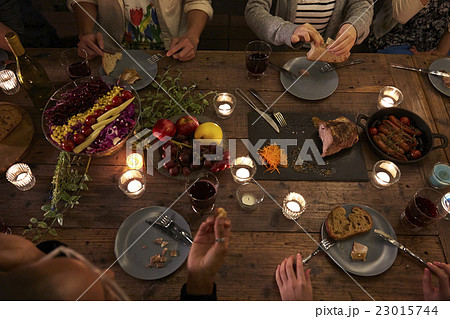 パーティ　ディナー 23015744
