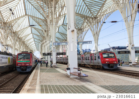 Gare do Oriente 23016611