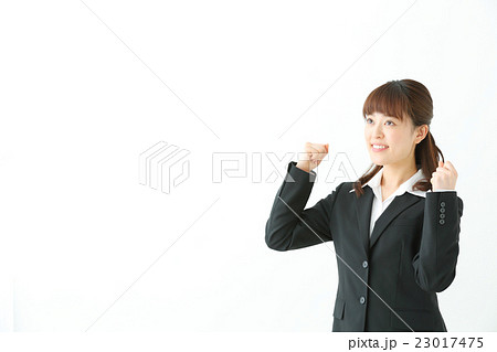 ビジネスイメージ 若い女性 ビジネスイメージ 若い女性 23017475