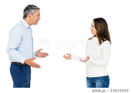 Couple arguing while standing 23020563