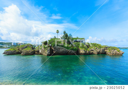 沖縄 ヒートゥー島の写真素材