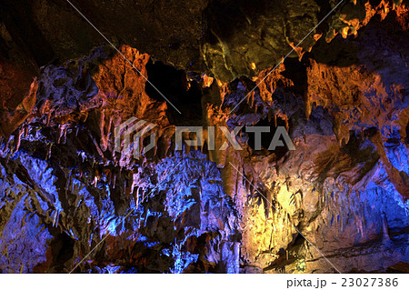 岐阜県 飛騨大鍾乳洞 23027386