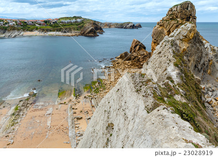 Atlantic ocean coastline near Portio Beach 23028919