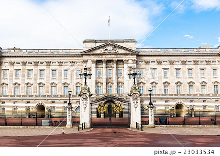 ロンドン バッキンガム宮殿の写真素材