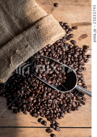 coffee beans 23033745