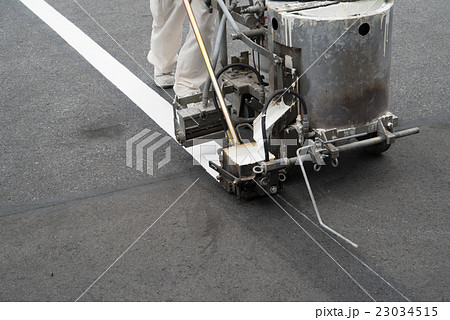 白線引き工事 23034515