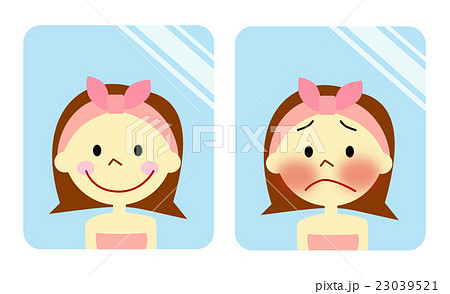 顔の赤みを気にする女性 23039521