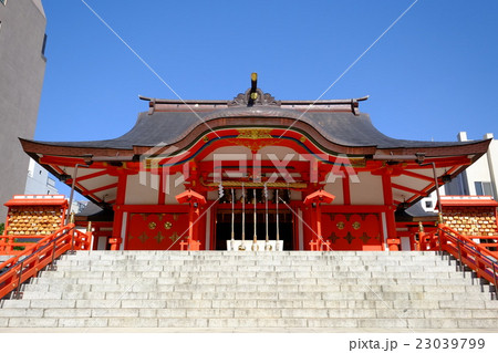 東京新宿鎮座花園神社　拝殿（正面） 23039799