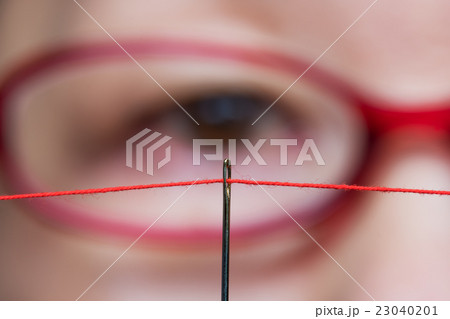 糸通し 糸通し 23040201