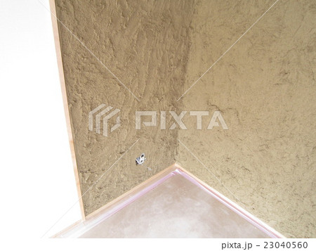 塗り壁 23040560