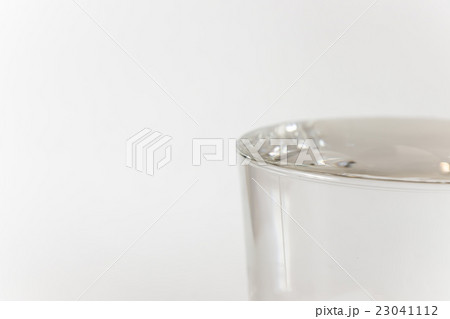 水面 / 表面張力 23041112