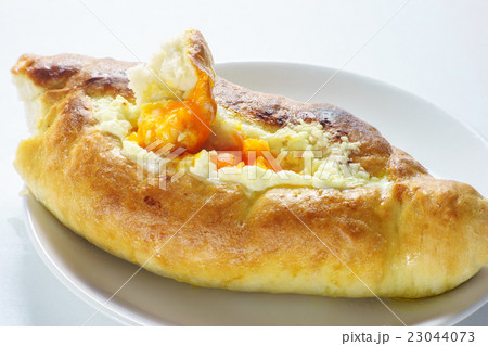 Traditional georgian cheese pastry ajar khachapuri 23044073