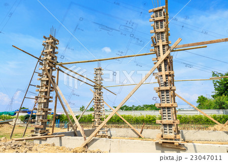 concrete pillar mold for house construction 23047011