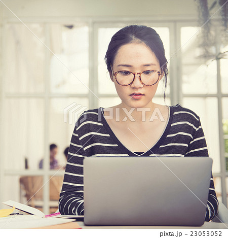 Casual Digital Device Computer Analysis Laptop Concept 23053052