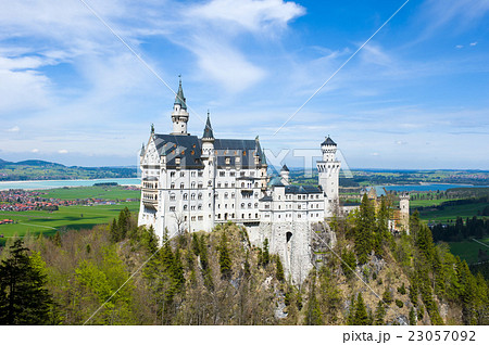 ノイシュヴァンシュタイン城 23057092