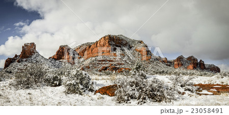 Red Rocks under snow 23058491