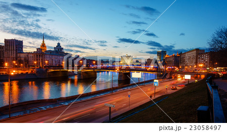 Moscow River and the White House Moscow River and the White House 23058497