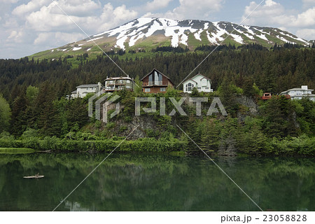 Wooden houses on Cliff View Place Wooden houses on Cliff View Place 23058828