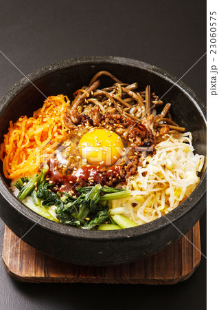 石焼ビビンバ 23060575