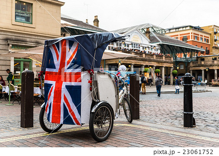 ロンドン 三輪タクシー ロンドン 三輪タクシー 23061752