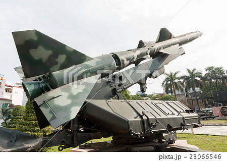 ベトナム戦争時に北ベトナム軍が使用したS-75ミサイル(SA-2ガイドライン)地対空ミサイル ベトナム戦争時に北ベトナム軍が使用したS-75ミサイル(SA-2ガイドライン)地対空ミサイル 23066546