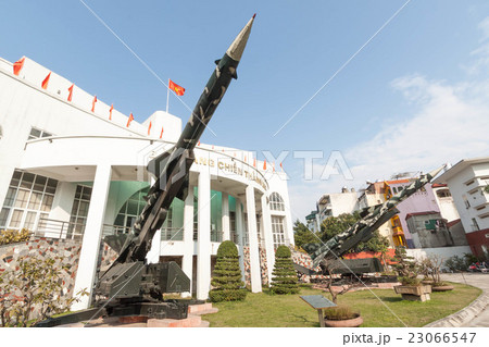 ベトナム戦争時に北ベトナム軍が使用したS-75ミサイル(SA-2ガイドライン)地対空ミサイル ベトナム戦争時に北ベトナム軍が使用したS-75ミサイル(SA-2ガイドライン)地対空ミサイル 23066547