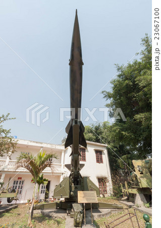ベトナム戦争時に北ベトナム軍が使用した地対空ミサイルのS-75ミサイル(SA-2ガイドライン) ベトナム戦争時に北ベトナム軍が使用した地対空ミサイルのS-75ミサイル(SA-2ガイドライン) 23067100