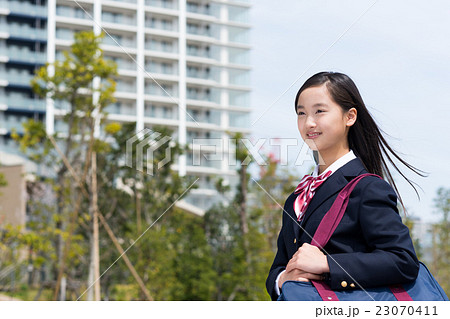 中学生 中学生 23070411