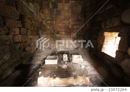 タイのパノムルン遺跡 23072264