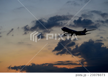 飛行機情景 23076073