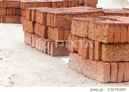 laterite pile a hazel 23079390