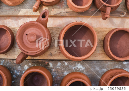 pottery in stock 23079886