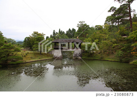 修学院離宮　千歳橋 23080873