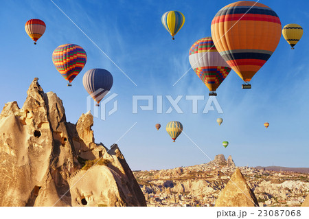 Hot air ballooning near Uchisar castle, Cappadocia 23087068