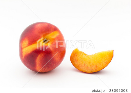 イエロー・ネクタリン(品種：レッド・ライオン):Red Lion Nectarine 23095008