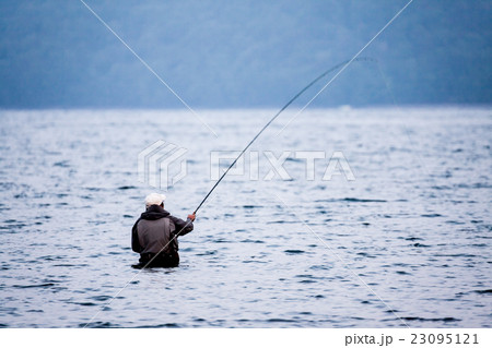 釣り人 23095121