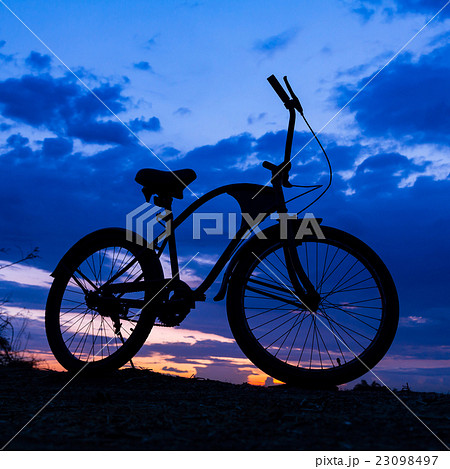 silhouette of bicycle on beautiful sunset 23098497