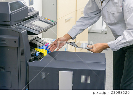 コピー機 メンテナンス コピー機 メンテナンス 23098526