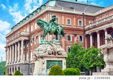 Styatue of Savoyai Eugen 23098980