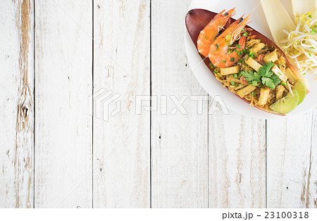 Asian Rice Noodle with Shrimp , PAD THAI Asian Rice Noodle with Shrimp , PAD THAI 23100318