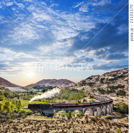 Glenfinnan Railway Viaduct in Scotland with train 23103370