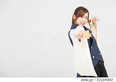 よさこいダンサーの女性 よさこいダンサーの女性 23104092