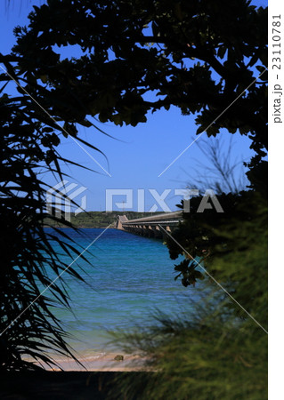 来間大橋 23110781