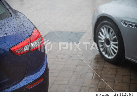 raindrops on modern car raindrops on modern car 23112069